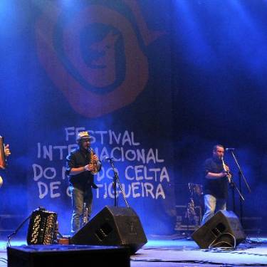 Tiruleque celebra vinte anos na música